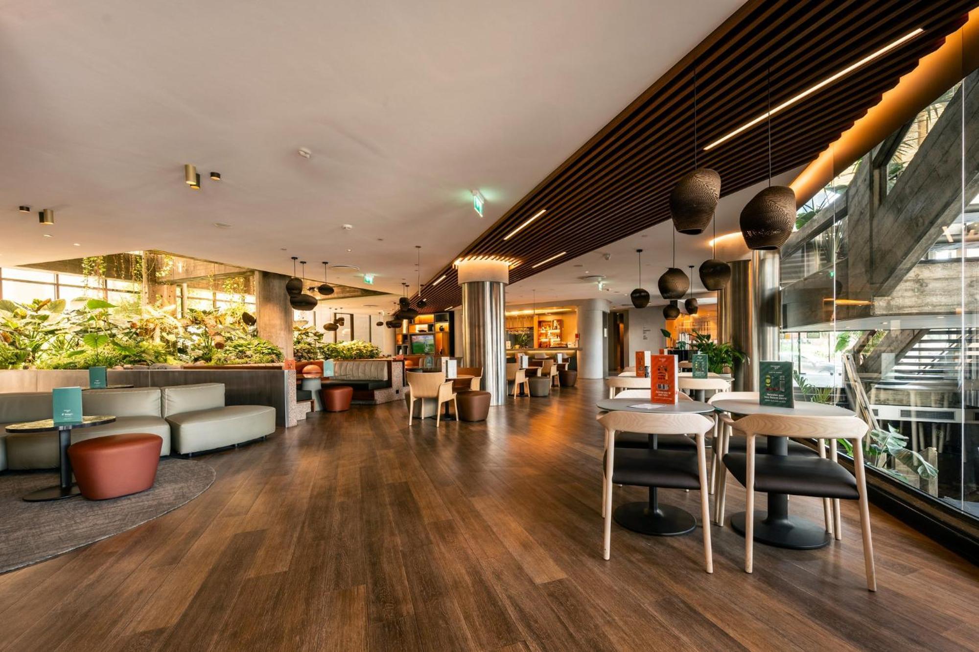 Lisbon-continental By Ihg Hotel Lizbona